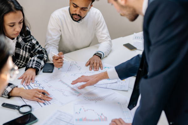 Lost deal post-mortem 4-step framework template for B2B founders, by Shamal Badhe