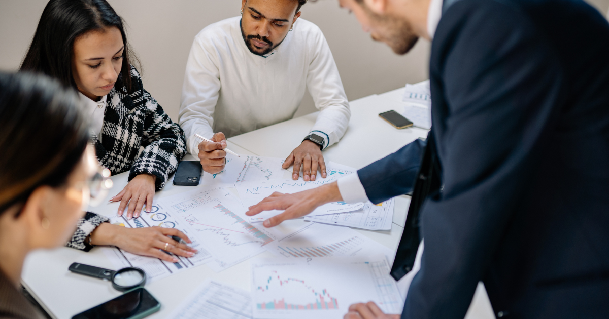 Lost deal post-mortem 4-step framework template for B2B founders, by Shamal Badhe