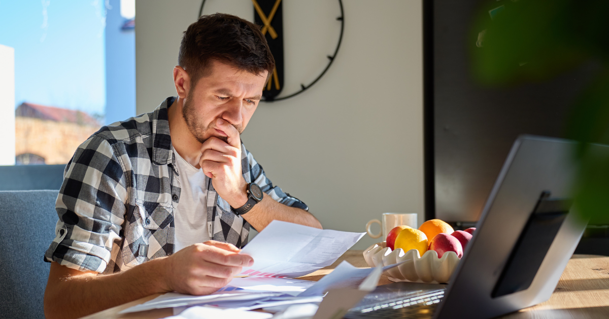 b2b startup founder reviewing transparent pricing tiers on their website